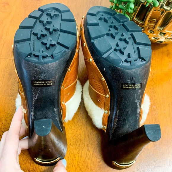 **SOLD** Michael Kors Fairbanks Heeled Mules - Picture 9 of 10
